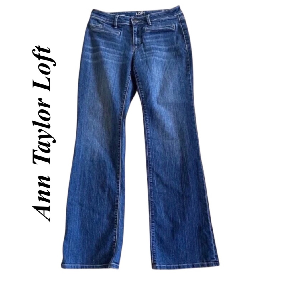 Ann Taylor Loft Curvy Bootcut jeans Size 6